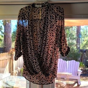 ♻️ 5/$50 Woven 3/4 Top